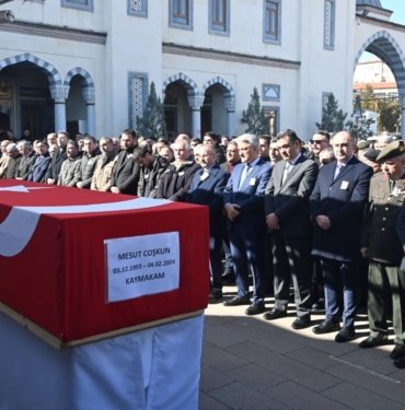 Ekinözü Kaymakamı Mesur Coşkun, son yolculuğuna uğurlandı