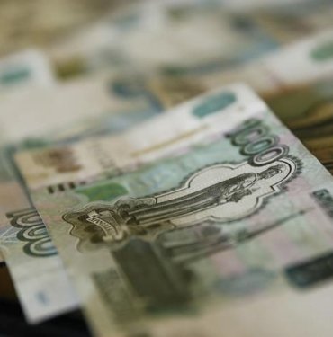 Rusya’nın bütçe açığı geçen ay yüzde 81 azalarak 308 milyar rubleye geriledi.