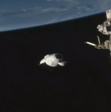 İlk Türk astronot Gezeravcı Dünya’ya dönüyor | Kapsül Uzay İstasyonu’ndan ayrıldı