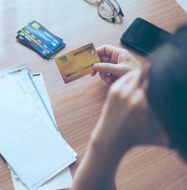 ABD’de finansal stres zirvede: Kredi kartları borçları durdurulamıyor