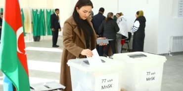 Azerbaycan’da halk sandık başına gitti: Aliyev oyların yüzde 93,9’unu aldı