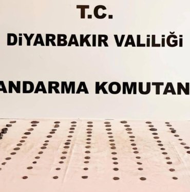 Diyarbakır’da Bizans, Roma ve Asur dönemlerine ait 113 adet obje ele geçirildi