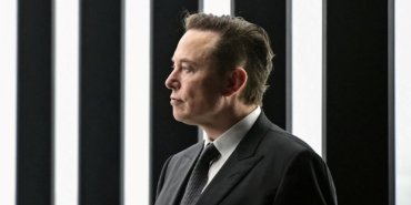 Elon Musk telefon hattını kırdı: “Aramalarımı yalnızca X’ten yapacağım”