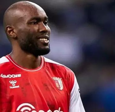 Al-Musrati resmen Beşiktaş