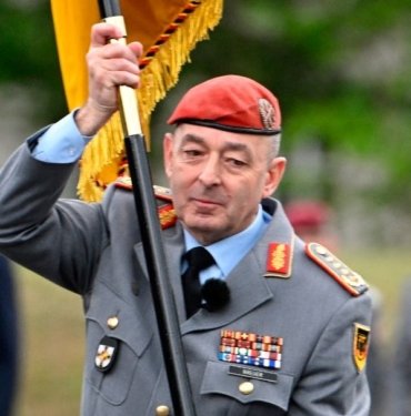 Almanya Genelkurmay Başkanı Breuer: “5 yıl içinde savaşa hazır hale gelmeliyiz”