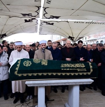 AK Parti İl Kadın Kolları Başkan Yardımcısı Baltacı son yolculuğuna uğurlandı
