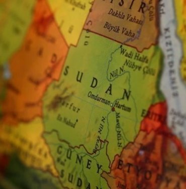 Sudan’ın dünya ile iletişimi kesildi: Telefon ve İnternet yok, bankalar devre dışı