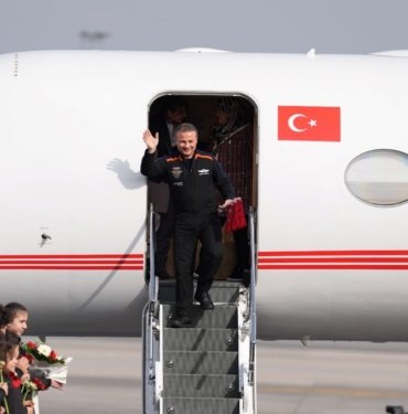 İlk Türk astronot Alper Gezeravcı Türkiye’de: “Bu sadece bir başlangıçtı”