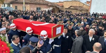 Şehit Özkardeş’e gözyaşlarıyla veda