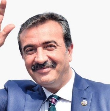 Çukurova Belediye Başkanı Soner Çetin CHP’den istifa etti