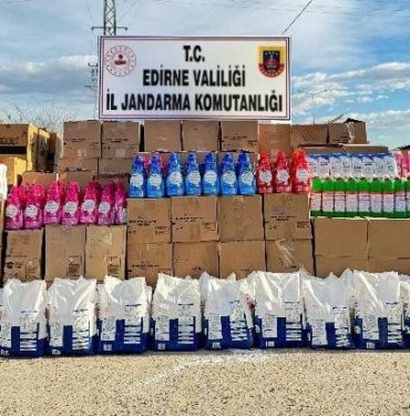 4 ton sahte deterjan ele geçirildi: 3 gözaltı