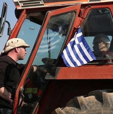 Yunanistan’da çiftçilerden eylem: Tarımda kullanılan elektrik fiyatları düşürülecek