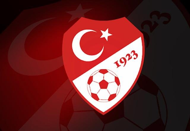 Yayın İhale Komisyonu, ihale tekliflerini noter huzurunda açmak için toplandı