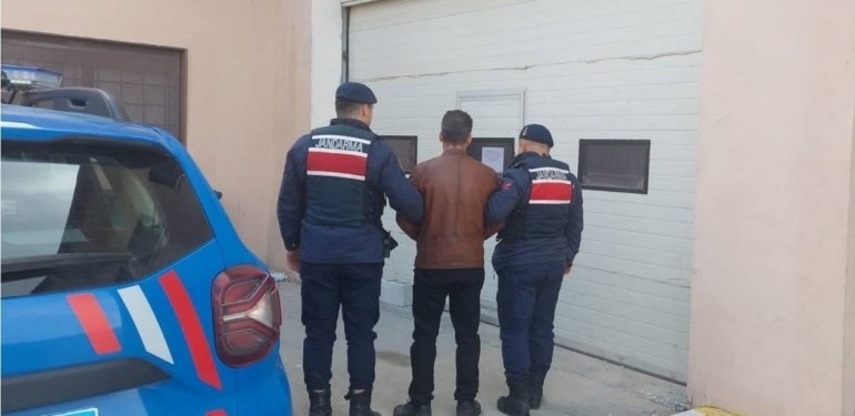 Gaziantep’te 8 düzensiz göçmen organizatörü yakalandı