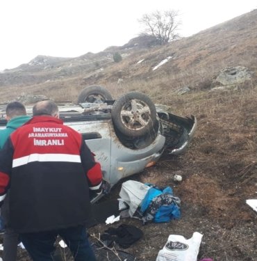 Sivas’ta kaza yapan araç ters döndü: 5 yaralı