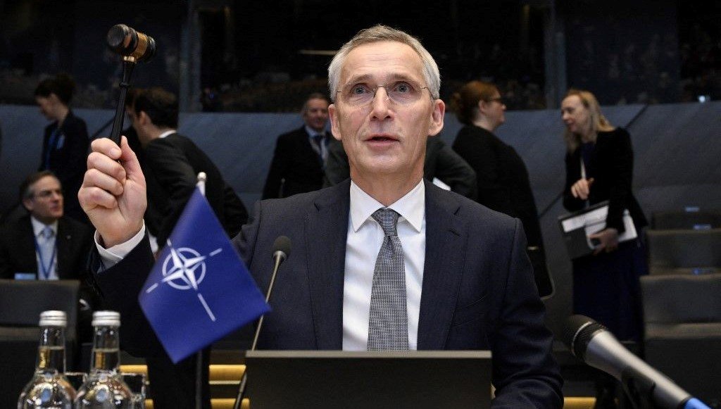 NATO: Ukrayna’nın ABD’nin yardım paketine ihtiyacı var