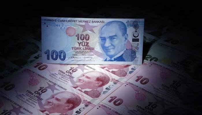 Emekli bayram ikramiyesi zammına ilk tepki! CHP lideri Özel: “Bir kilo et olmuş 600 lira, yapa yapa bin lira zam yapıyor”