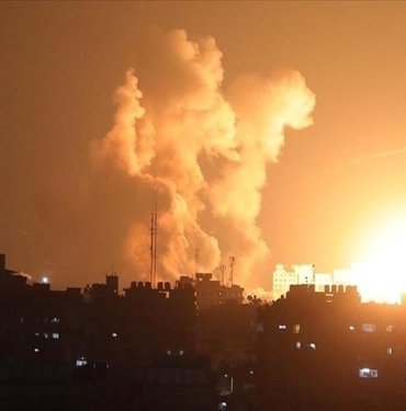 İsrail’in Gazze’nin merkezine düzenlediği saldırılarda 44 kişi öldü