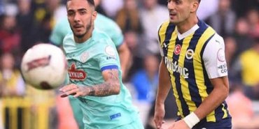 Çaykur Rizespor – Fenerbahçe maçının başlamasına dakikalar kala sakatlık! Kaleci değişti