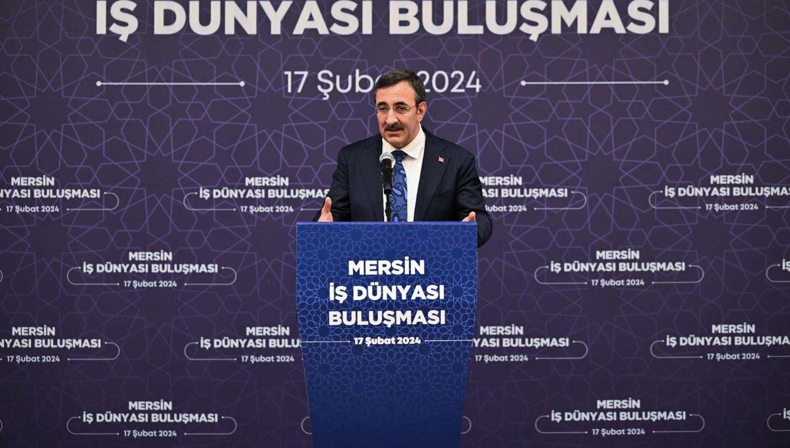 Cumhurbaşkanı Yardımcısı Yılmaz: Seçici kredi politikalarını hayata geçiriyoruz