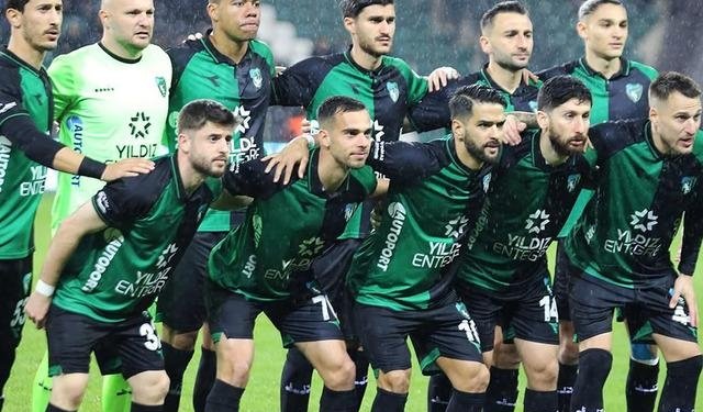 Şampiyonluğa oynayan Kocaelispor