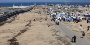 Mısır Gazze sınırına beton bloklarla duvar örüyor