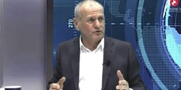 Eski belediye başkanı Mehmet Keleş, Faruk Özlü