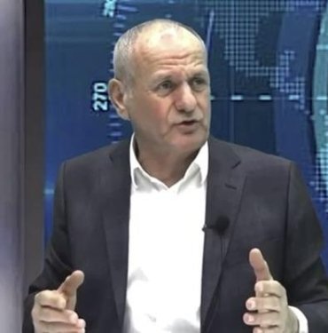 Eski belediye başkanı Mehmet Keleş, Faruk Özlü
