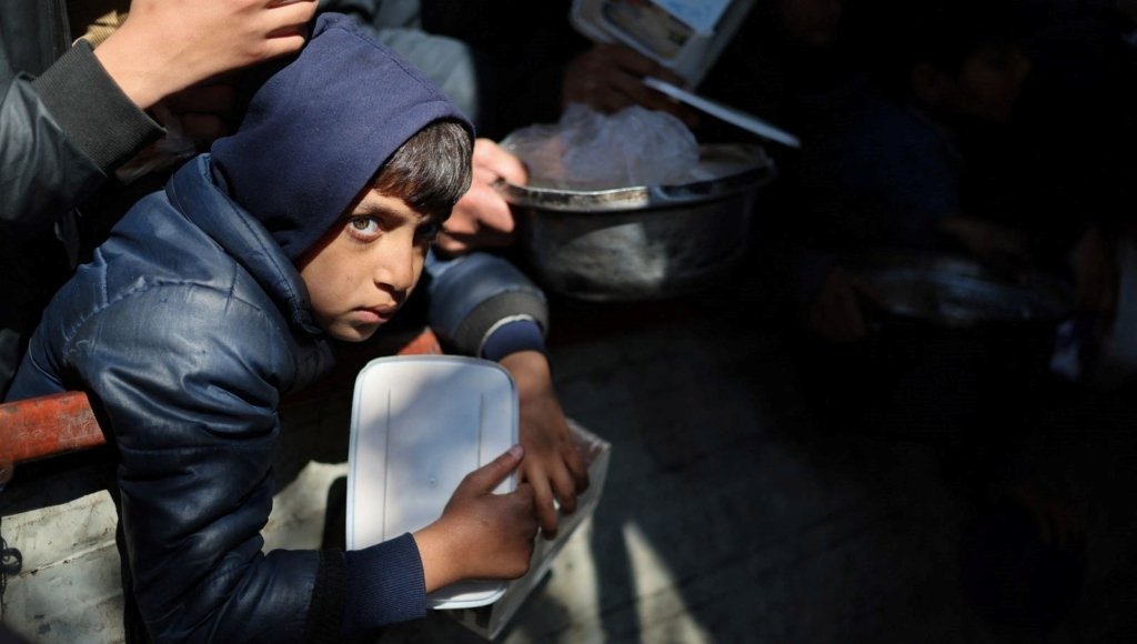 Ölümden kaçacak yer yok! Gazze’de her gün onlarca çocuk ölüyor