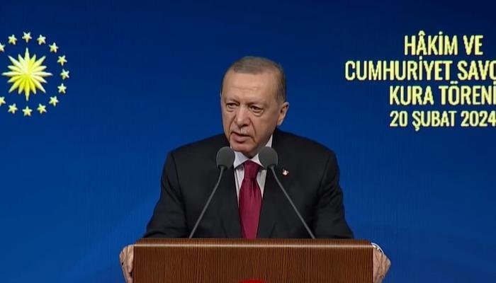 Son dakika | Erdoğan “Bu ihtilaf bitmeli” dedi, yeni anayasayı işaret etti: