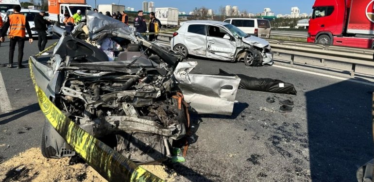 TEM Otoyolu’nda zincirleme trafik kazası: 1 ölü