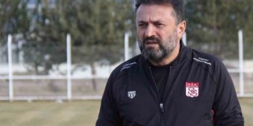 Bülent Uygun’dan taraftara sitem: “Akıl vermeyi bırakın”