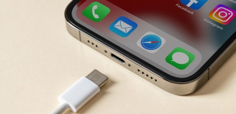 iPhone 15 serisiyle birlikte pil ömrü iki katına çıktı