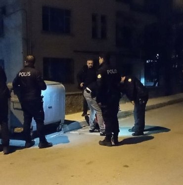 Oğullarının kavgasını ayıran baba bıçaklandı