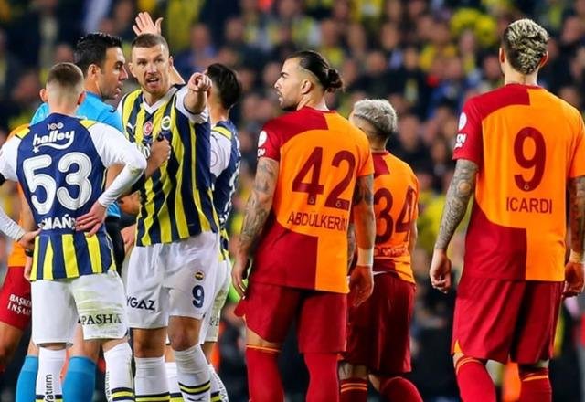 Galatasaray ve Fenerbahçe