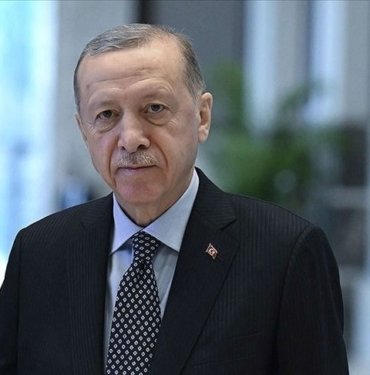 Cumhurbaşkanı Erdoğan’dan milli güreşçilere tebrik