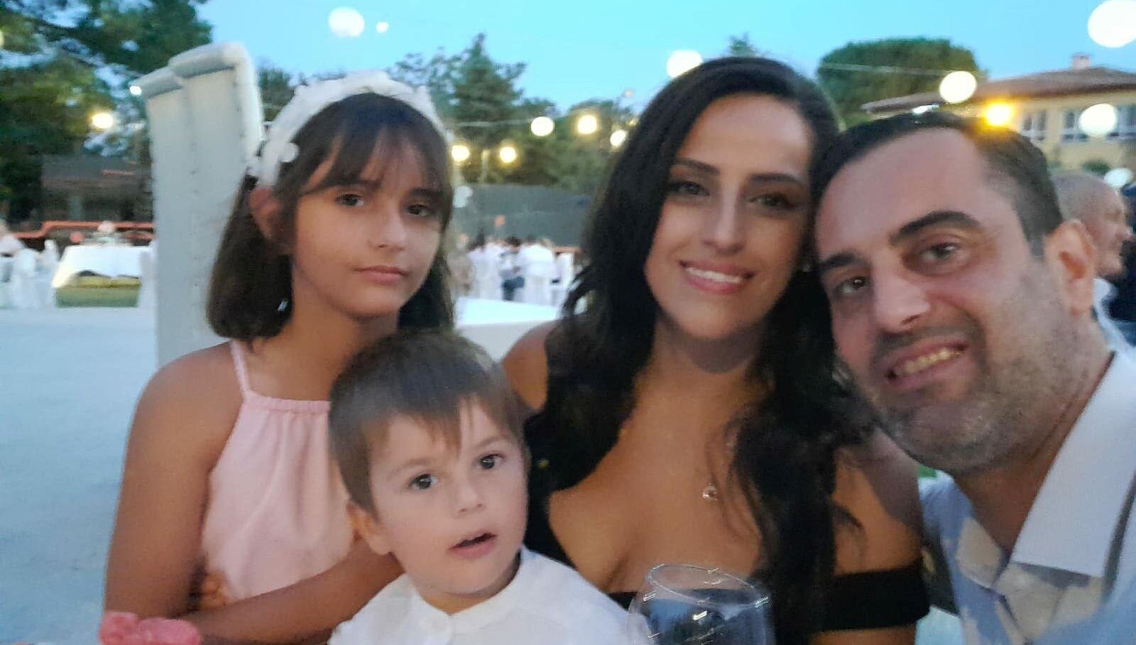 Eşi çocuklarını alıp Meksika’ya tatile gitti bir daha dönmedi: Türk babanın çocuk mücadelesi