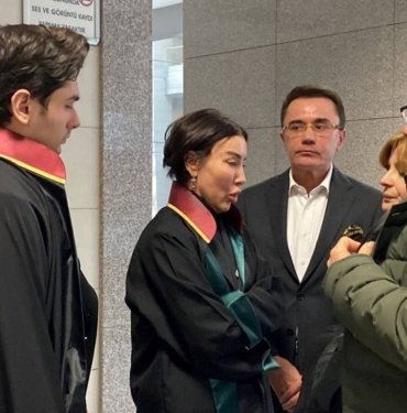 Oğluna cinsel istismarla suçlanan doktor Ender Saraç hakim karşısına çıktı: “Komplo” dedi, Muhammed Yakut’un paylaşımlarını hatırlattı