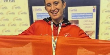 Özel sporcu Fatma Damla Altın, pentatlonda dünya salon şampiyonu oldu