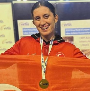Özel sporcu Fatma Damla Altın, pentatlonda dünya salon şampiyonu oldu