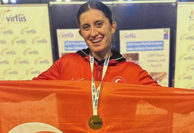Özel sporcu Fatma Damla Altın, pentatlonda dünya salon şampiyonu oldu