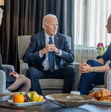 ABD’de sürpriz görüşme: Navalni ailesi Biden’la buluştu