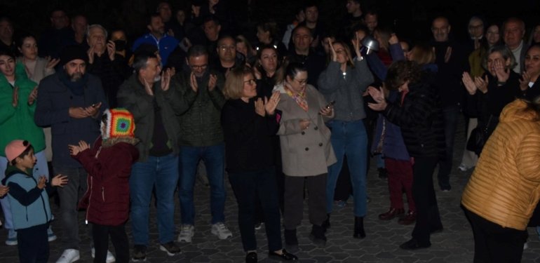 Karşıyaka’da 604 daireli sitede protesto: 16 milyon TL’lik usulsüz ihale