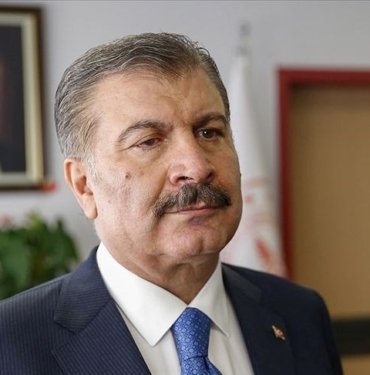 Sağlık Bakanı Koca duyurdu: Hekimler için sözleşmeli pozisyonlar açılacak