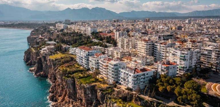 Antalya’da “kat farkı” krizi: Tapudan dönüyorlar