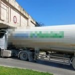 Mersin’de korku dolu anlar: Doğalgaz takeri sıkıştı