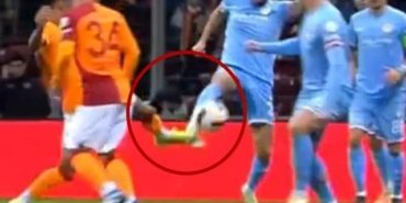 Galatasaray maçında tartışmalı penaltı kararı! Ahmet Çakar