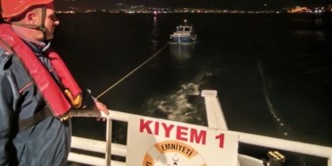 Çanakkale Boğazı’nda korku dolu anlar: Sürüklenen tekne kurtarıldı