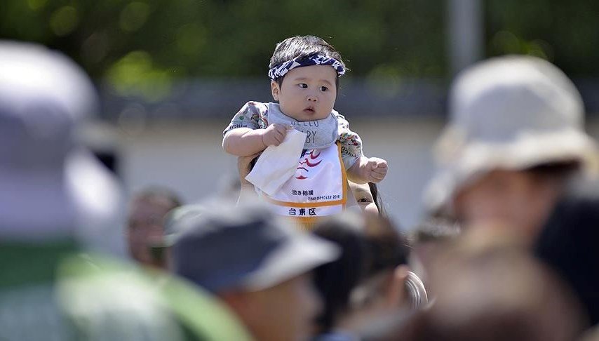 Japonya’da doğum oranları rekor seviyede düştü