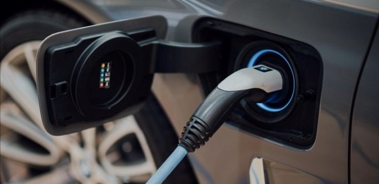 Apple, elektrikli otomobil çalışmalarını iptal ediyor
